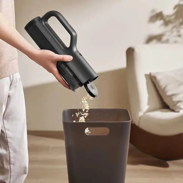 XIAOMI MIJIA Car Vacuum Cleaner 21kPa Suction 2400mAh Battery (MJXCQ01QW)