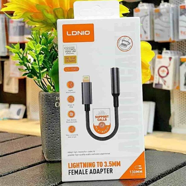 Ldnio LS-T90i Lightning To 3.5mm Female Adapter Hi-Fi Audio Calls Supported Ldnio LS-T90i Lightning To 3.5mm Female Adapter Hi-Fi Audio Calls Supported