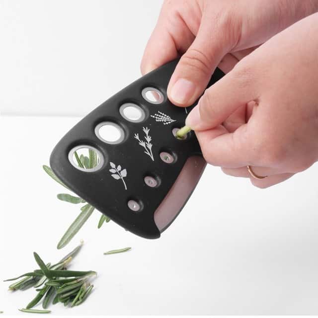 Kitchen Gadgets 6 Piece Melon Grater Herb Cutter Garlic Grater Can Opener Cheese Grater Pizza Cutter