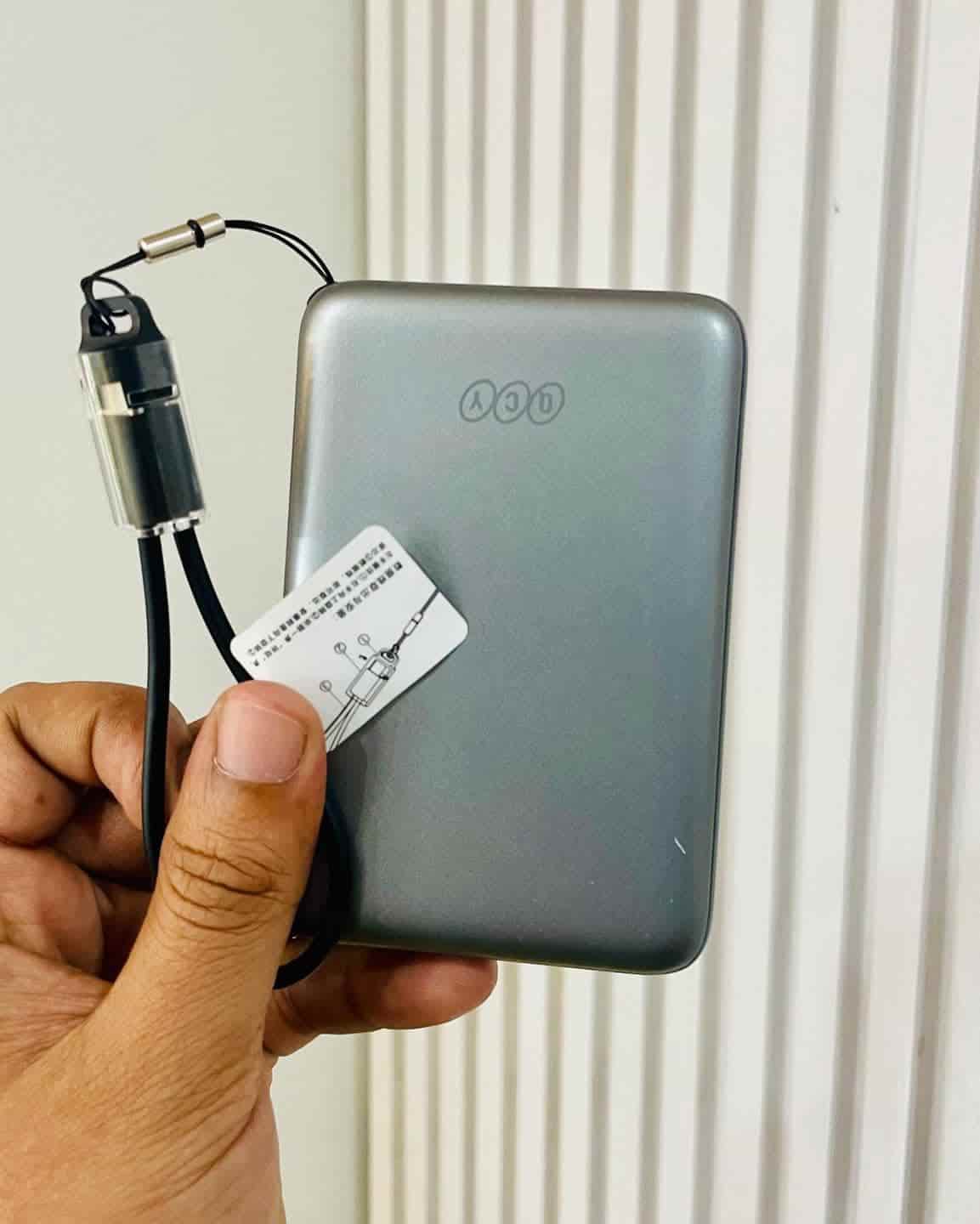 QCY PBW10A Magnetic Wireless Power Bank - 10000mAh