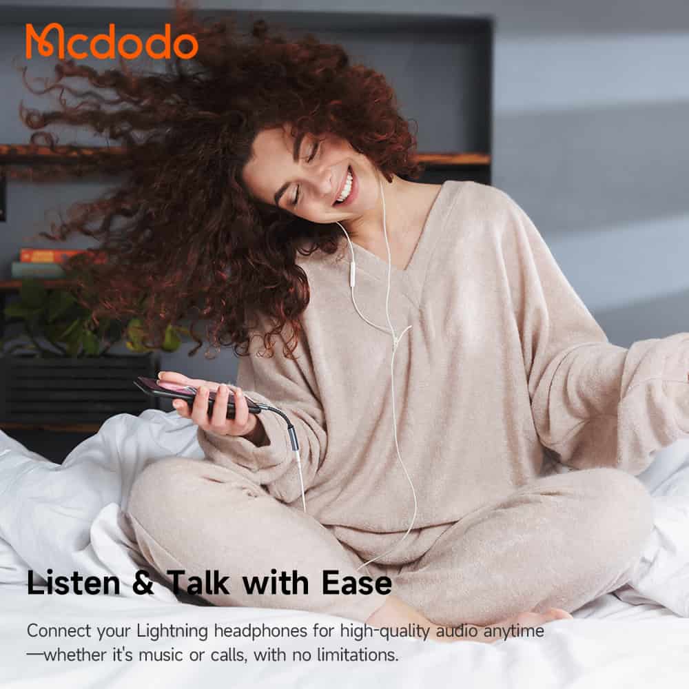 Mcdodo CA-4870 Lightning to USB-C Adapter Cable 24W Fast Charging Data Transfer With Calling